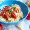 Pasta con tomates cherry y albahaca