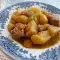 Guiso de patatas con cerdo