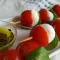 Pinchos de tomates cherry y mozzarella