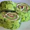 Rollo con espinacas frescas