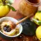 Membrillos asados aromáticos
