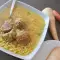 Sopa de chirivía con cavatappi y albóndigas