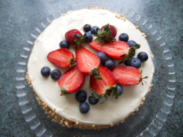 Tarta blanca con crema de mantequilla