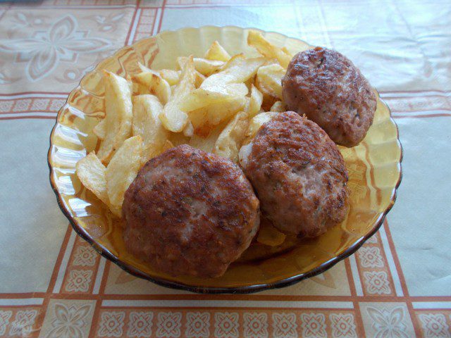 Albondigas de carne (receta clásica)