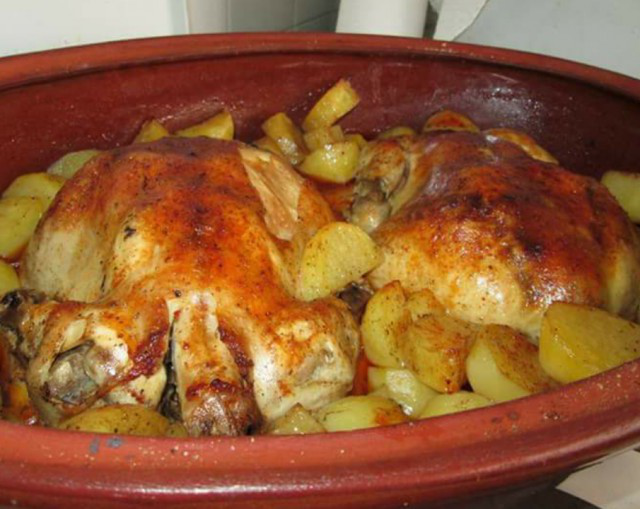 Pollo crujiente con patatas