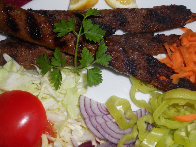Adana Kebab Clásico