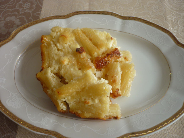 Macarrones dulces con queso al horno