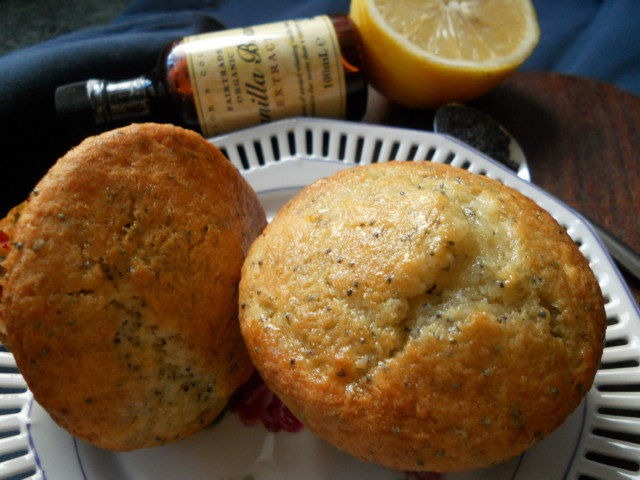 Muffins de limón y amapola con glaseado