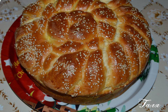 Bollo de pan festivo (receta muy fácil)