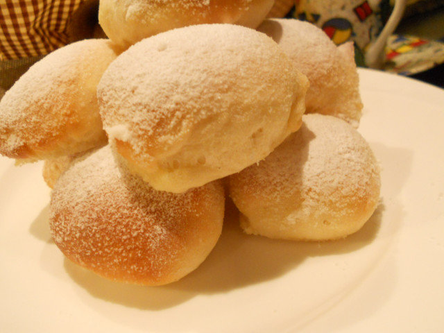 Bollitos criollos al horno (Beignets)