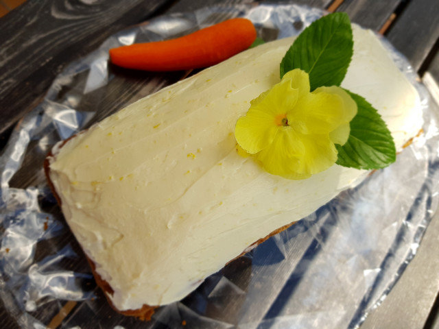 Bizcocho de zanahorias con queso crema