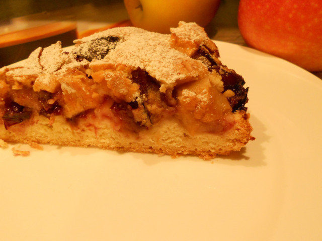 Linzer con frutas de otoño