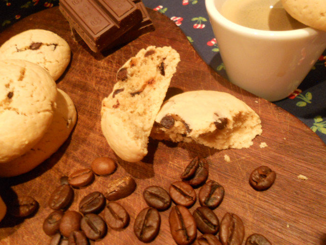 Galletas de café con gotas de chocolate