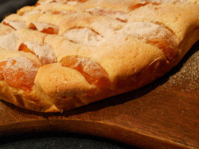 Focaccia dulce de albaricoques