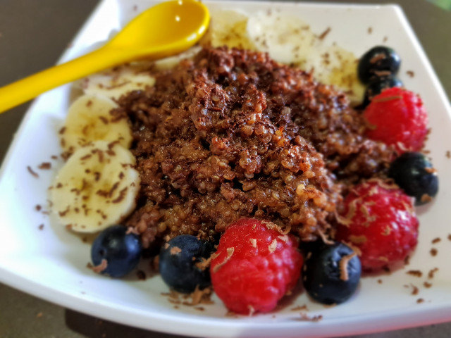 Gachas de quinoa y chocolate (Desayuno saludable)