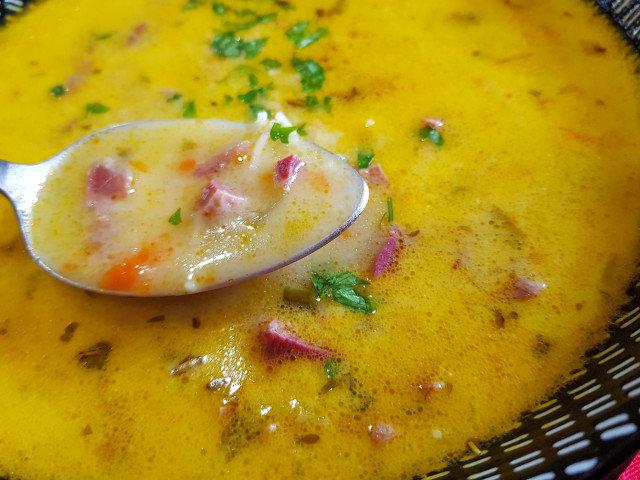 Sopa de mollejas de pato