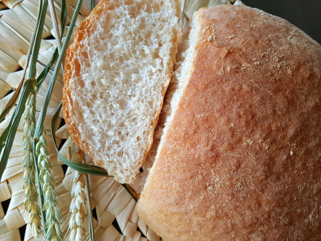 Pan de campo al horno de leña
