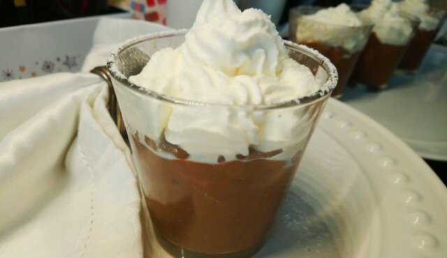 Crema de chocolate y caquis