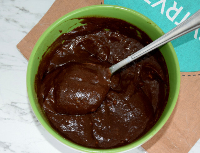 Crema Keto de chocolate con solo tres ingredientes