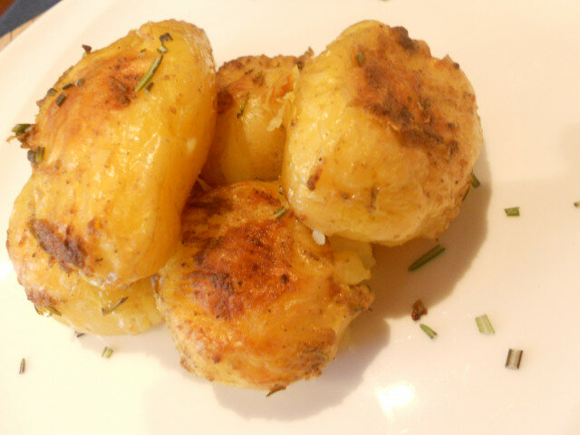 Patatas doradas al horno