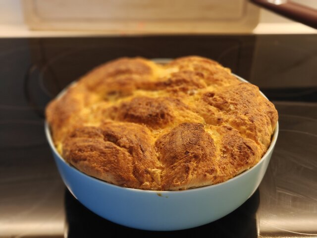 Pan festivo con levadura fresca